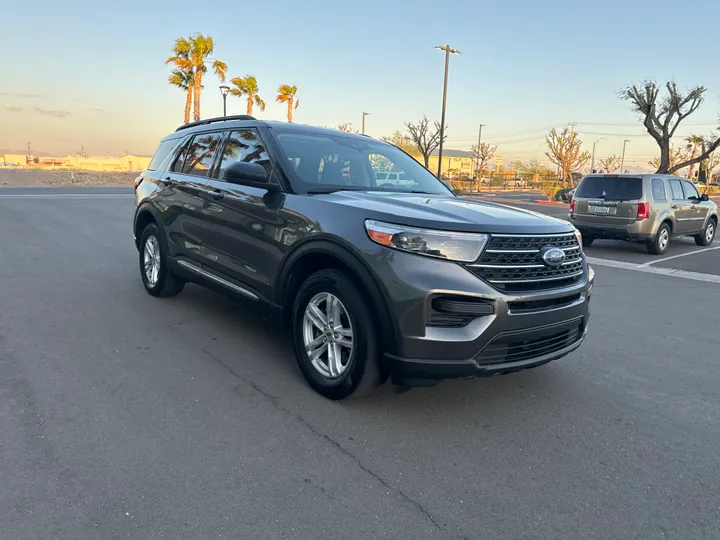 GRAY, 2020 FORD EXPLORER Image 9