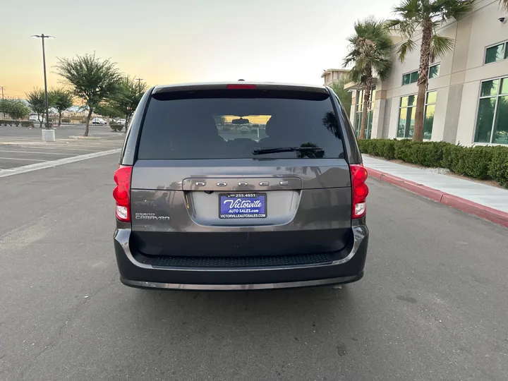 GRAY, 2015 DODGE GRAND CARAVAN PASSENGER Image 5