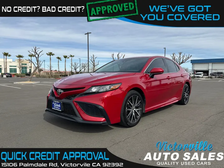 RED, 2021 TOYOTA CAMRY Image 1