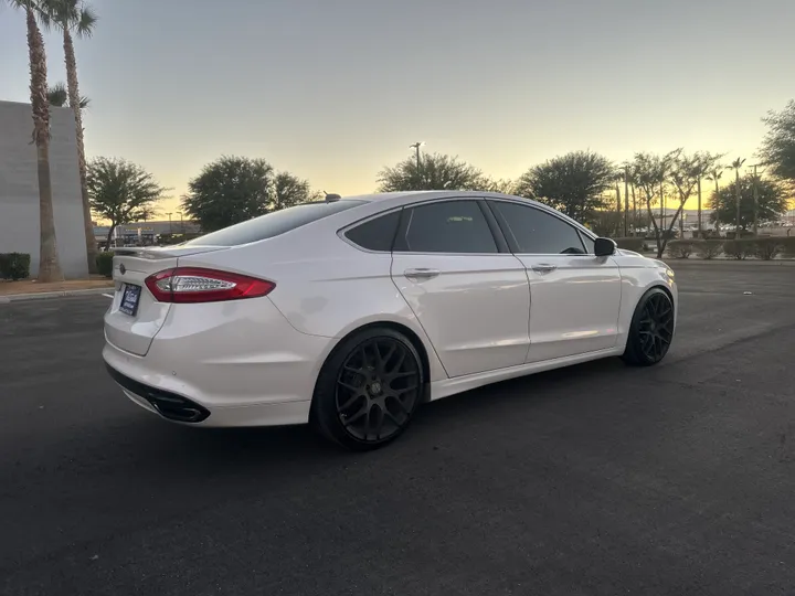 WHITE, 2014 FORD FUSION Image 6