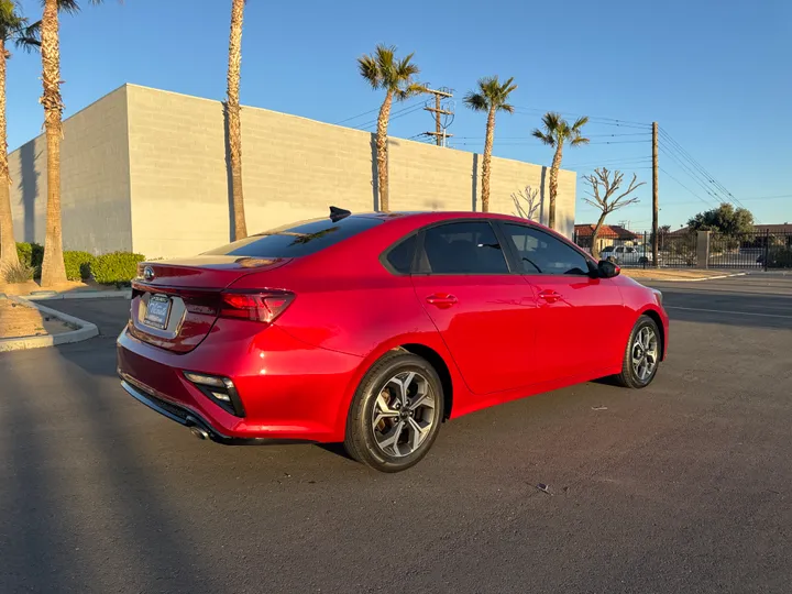 RED, 2021 KIA FORTE Image 5