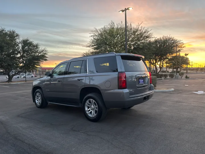 GRAY, 2019 CHEVROLET TAHOE Image 5