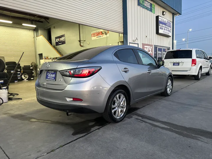 SILVER, 2016 SCION IA Image 5