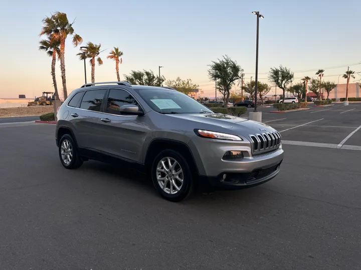 2015 JEEP CHEROKEE Image 8