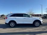 WHITE, 2016 KIA SORENTO Thumnail Image 7