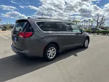 GRAY, 2021 CHRYSLER VOYAGER Thumnail Image 5