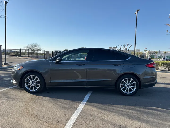 GRAY, 2017 FORD FUSION Image 3