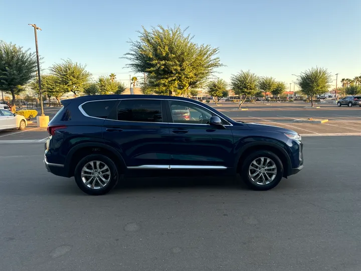 BLUE, 2019 HYUNDAI SANTA FE Image 7