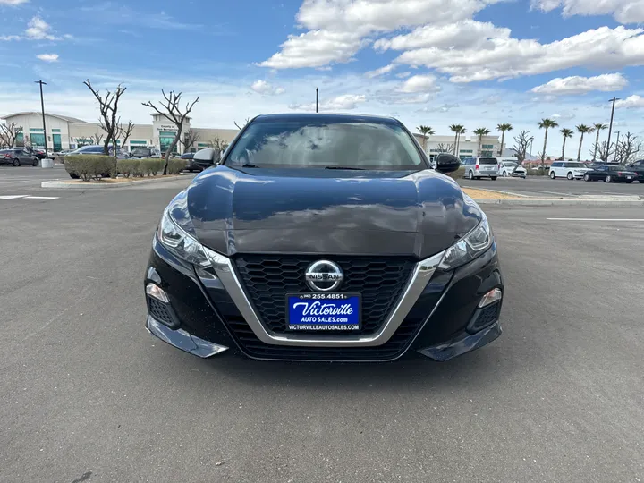 BLACK, 2020 NISSAN ALTIMA Image 8