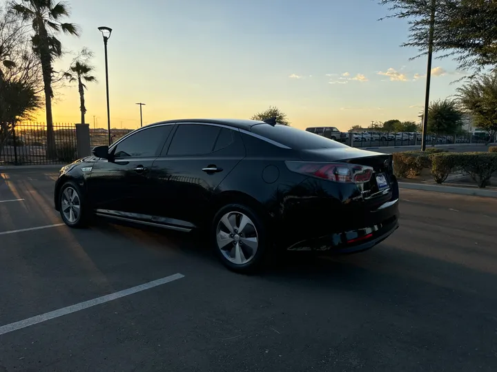 BLACK, 2014 KIA OPTIMA Image 4