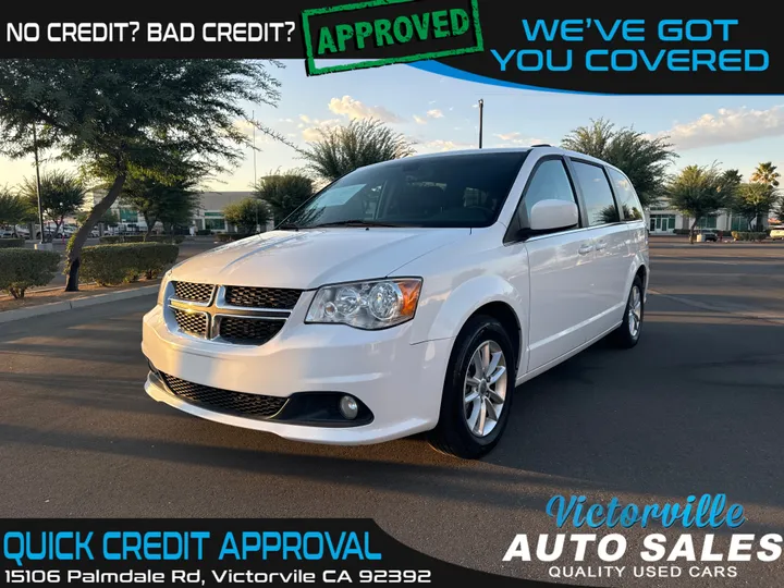 WHITE, 2018 DODGE GRAND CARAVAN PASSENGER Image 1