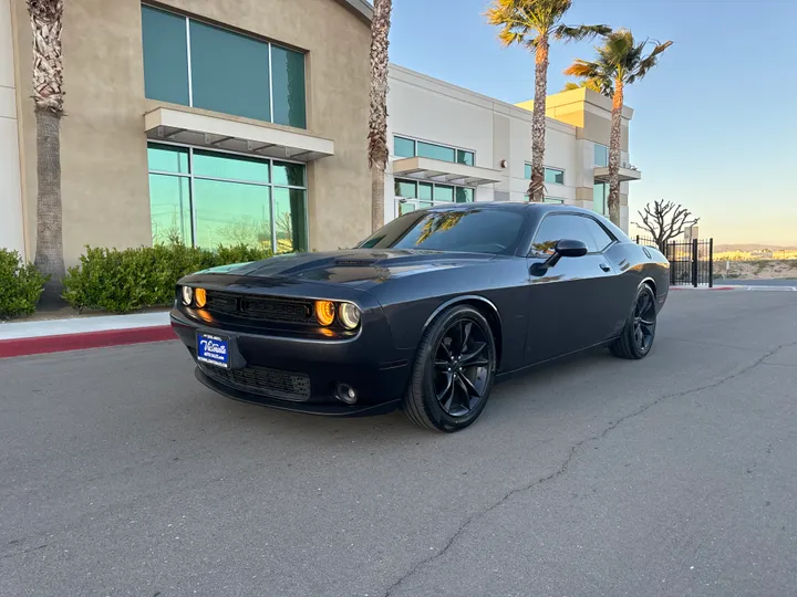 GRAY, 2016 DODGE CHALLENGER Image 3