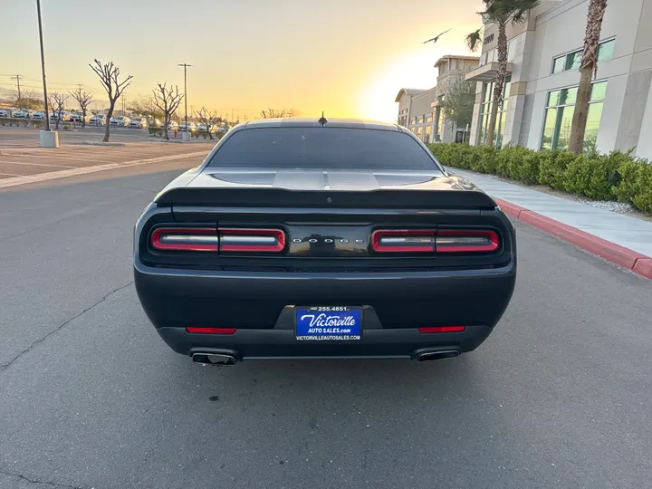 GRAY, 2016 DODGE CHALLENGER Image 6