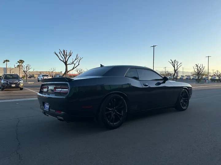 GRAY, 2016 DODGE CHALLENGER Image 7