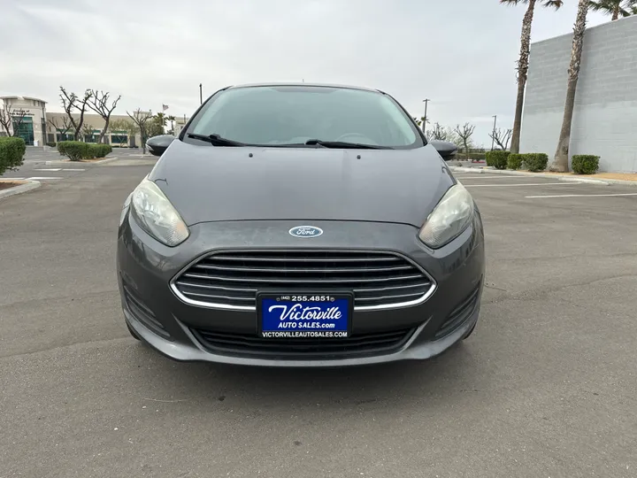 GRAY, 2015 FORD FIESTA Image 2