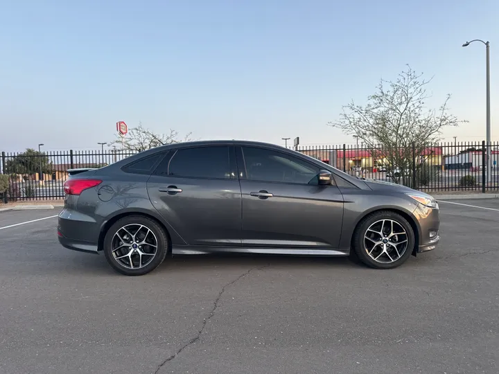 GRAY, 2016 FORD FOCUS Image 7