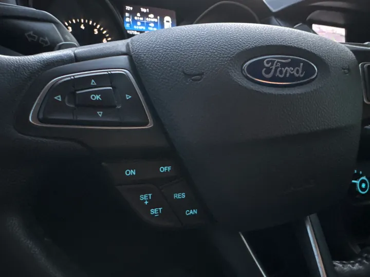 GRAY, 2016 FORD FOCUS Image 13