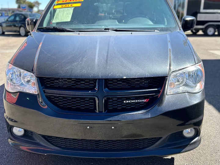 BLACK, 2018 DODGE GRAND CARAVAN PASSENGER Image 1