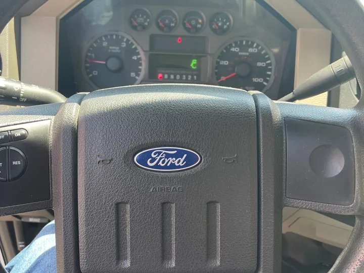 WHITE, 2008 FORD F250 SUPER DUTY SUPER CAB Image 14