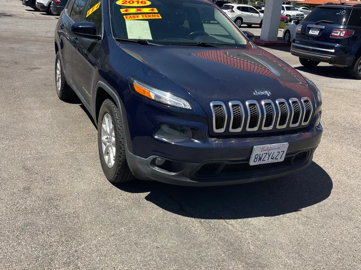 BLUE, 2016 JEEP CHEROKEE Image 2