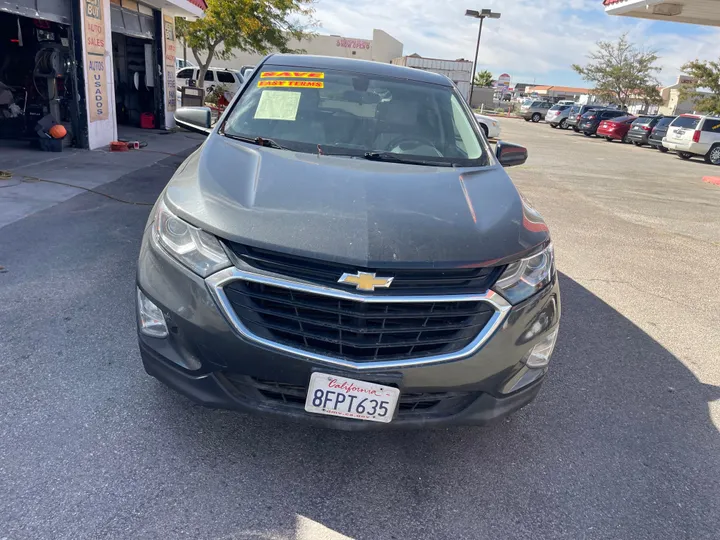 GRAY, 2019 CHEVROLET EQUINOX Image 1