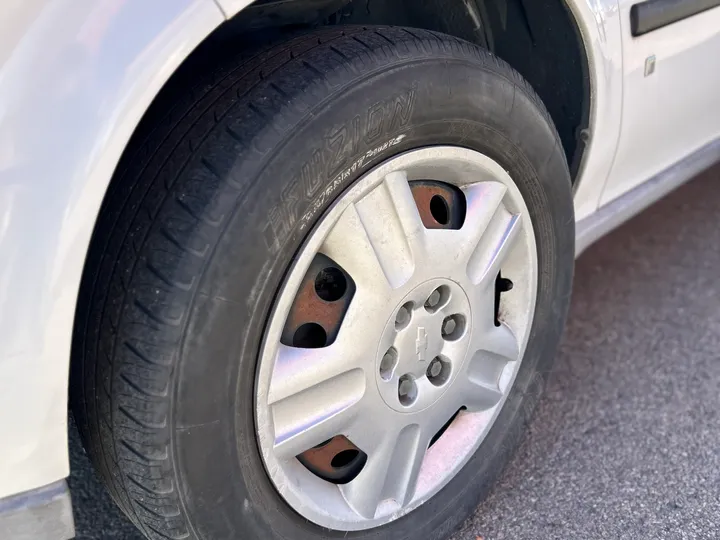 WHITE, 2007 CHEVROLET UPLANDER CARGO Image 3