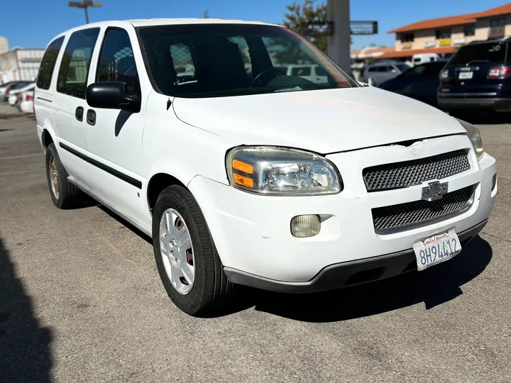 WHITE, 2007 CHEVROLET UPLANDER CARGO Image 9