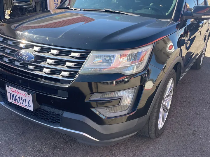 BLACK, 2016 FORD EXPLORER Image 1