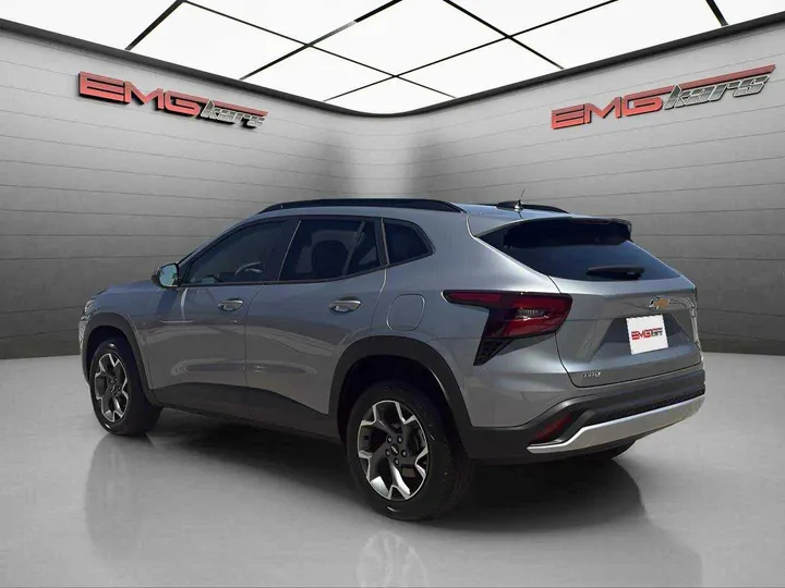 GRAY, 2025 CHEVROLET TRAX Image 5