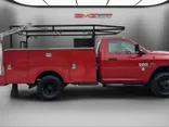 RED, 2017 RAM 3500 REGULAR CAB & CHASSIS Thumnail Image 9