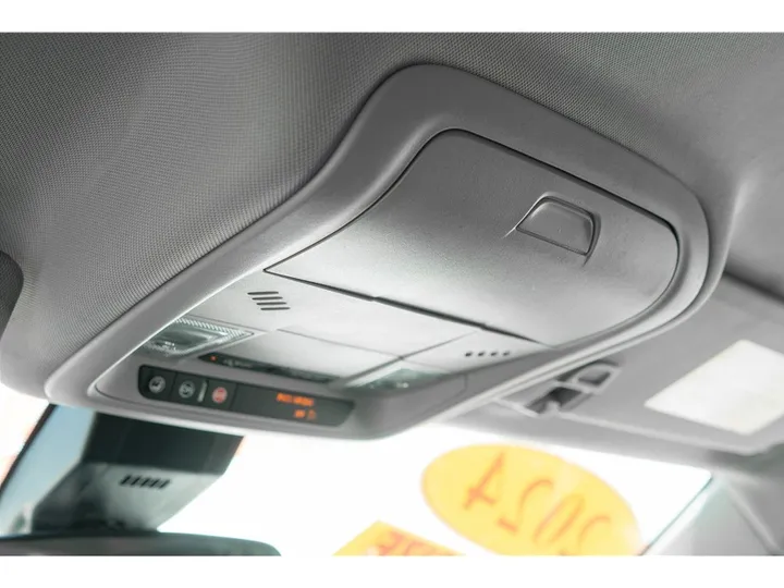 WHITE, 2024 CHEVROLET EQUINOX Image 18