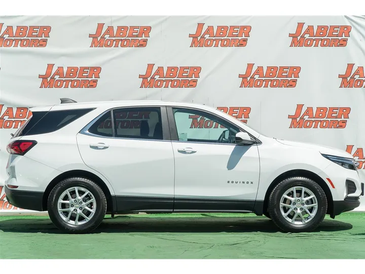 WHITE, 2024 CHEVROLET EQUINOX Image 38