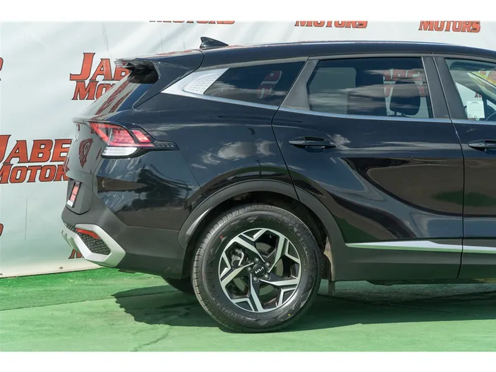 BLACK, 2023 KIA SPORTAGE Image 40