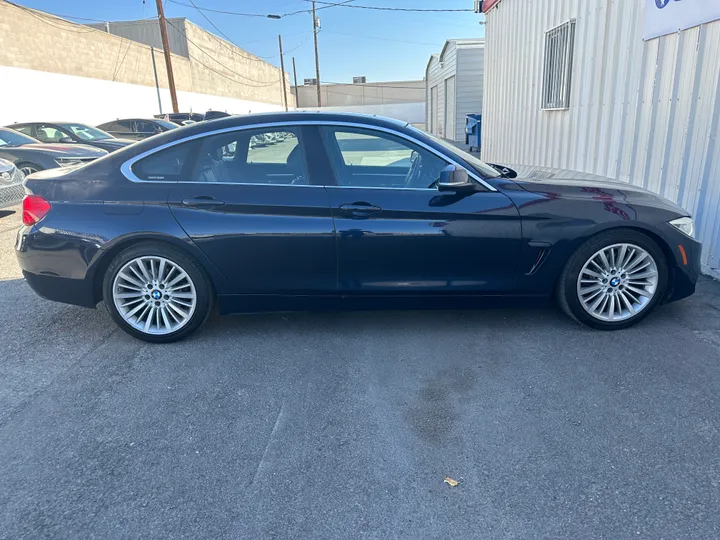 BLUE, 2016 BMW 4 SERIES Image 4