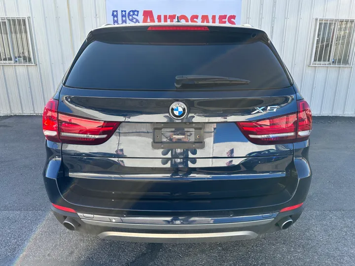 BLUE, 2017 BMW X5 Image 4