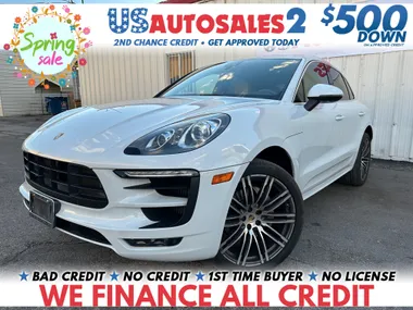 WHITE, 2017 PORSCHE MACAN Image 