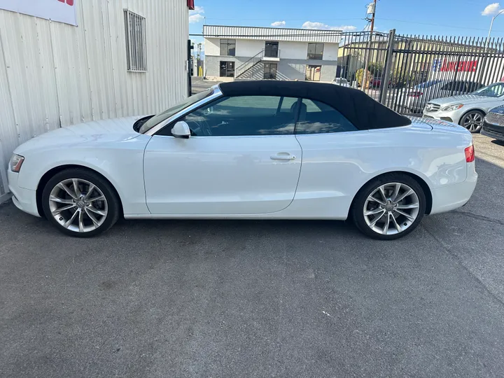 WHITE, 2014 AUDI A5 Image 8