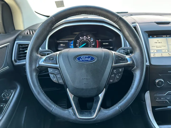 BURGUNDY, 2018 FORD EDGE Image 11