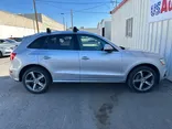 SILVER, 2016 AUDI Q5 Thumnail Image 7