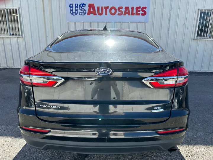 BLACK, 2019 FORD FUSION Image 6