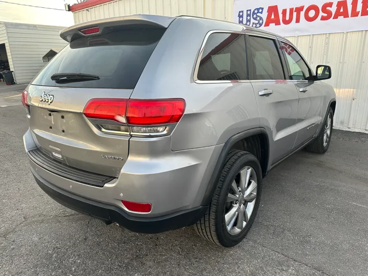 GREY, 2017 JEEP GRAND CHEROKEE Image 5