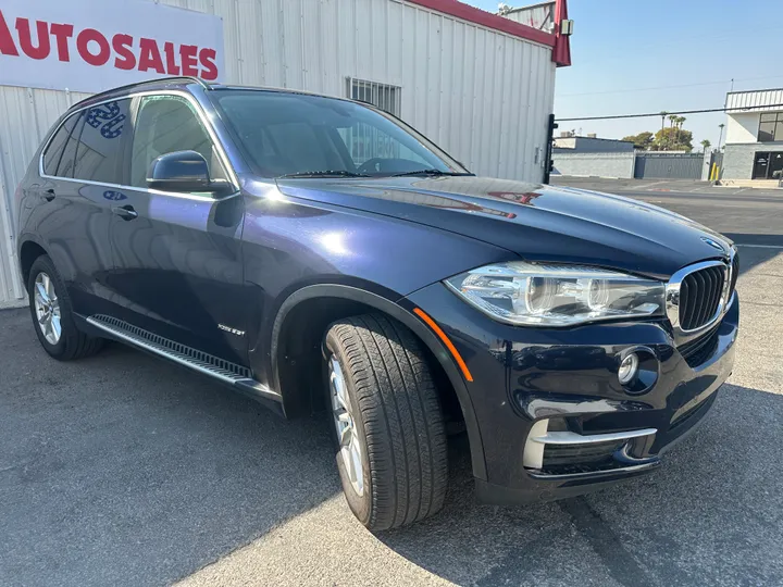 BLUE, 2015 BMW X5 Image 3