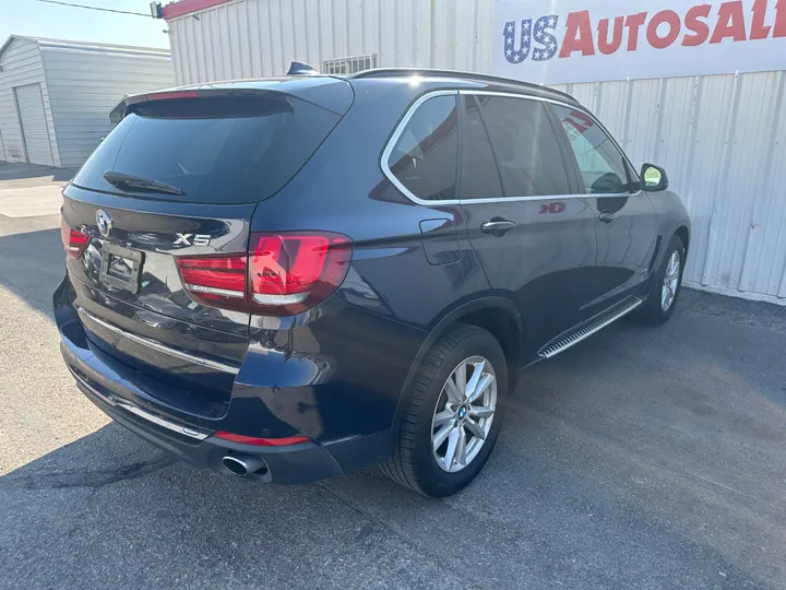 BLUE, 2015 BMW X5 Image 4