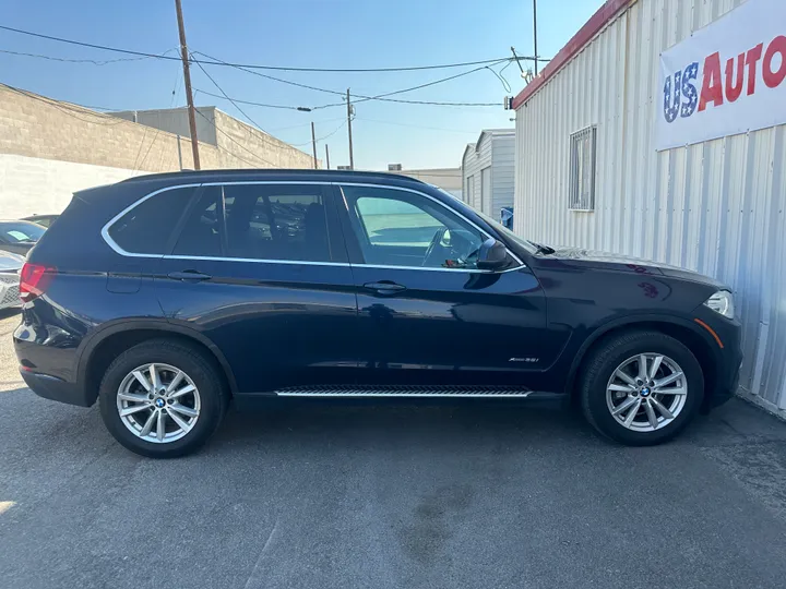 BLUE, 2015 BMW X5 Image 7