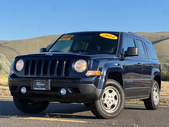 BLUE, 2014 JEEP PATRIOT Image 7