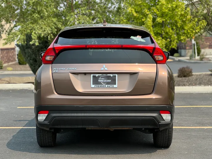 BROWN, 2020 MITSUBISHI ECLIPSE CROSS Image 6