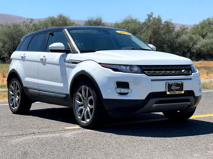 WHITE, 2014 LAND ROVER RANGE ROVER EVOQUE Image 3