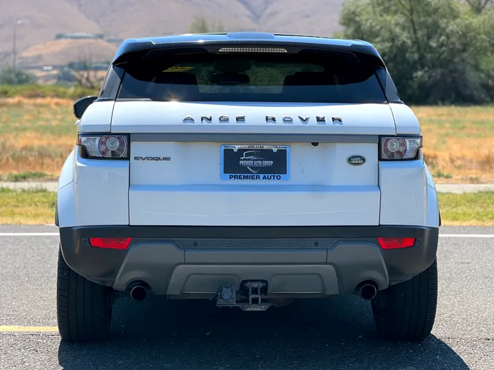 WHITE, 2014 LAND ROVER RANGE ROVER EVOQUE Image 6