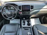 GRAY, 2016 HONDA PILOT Thumnail Image 17