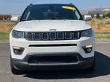 WHITE, 2019 JEEP COMPASS Thumnail Image 2